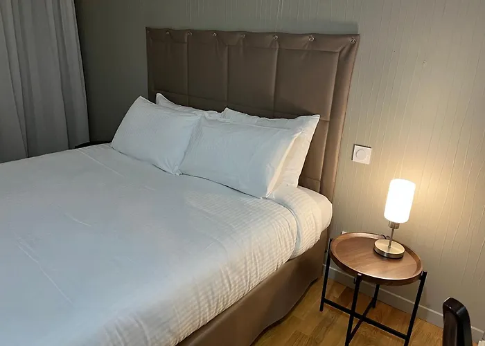 호텔 Le Riche'lieu Luçon